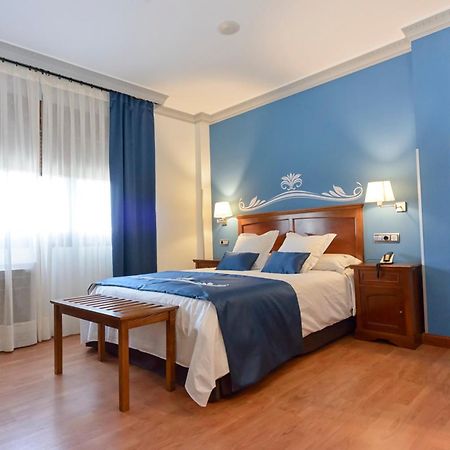 Hotel La Barrosa Abejar Eksteriør billede
