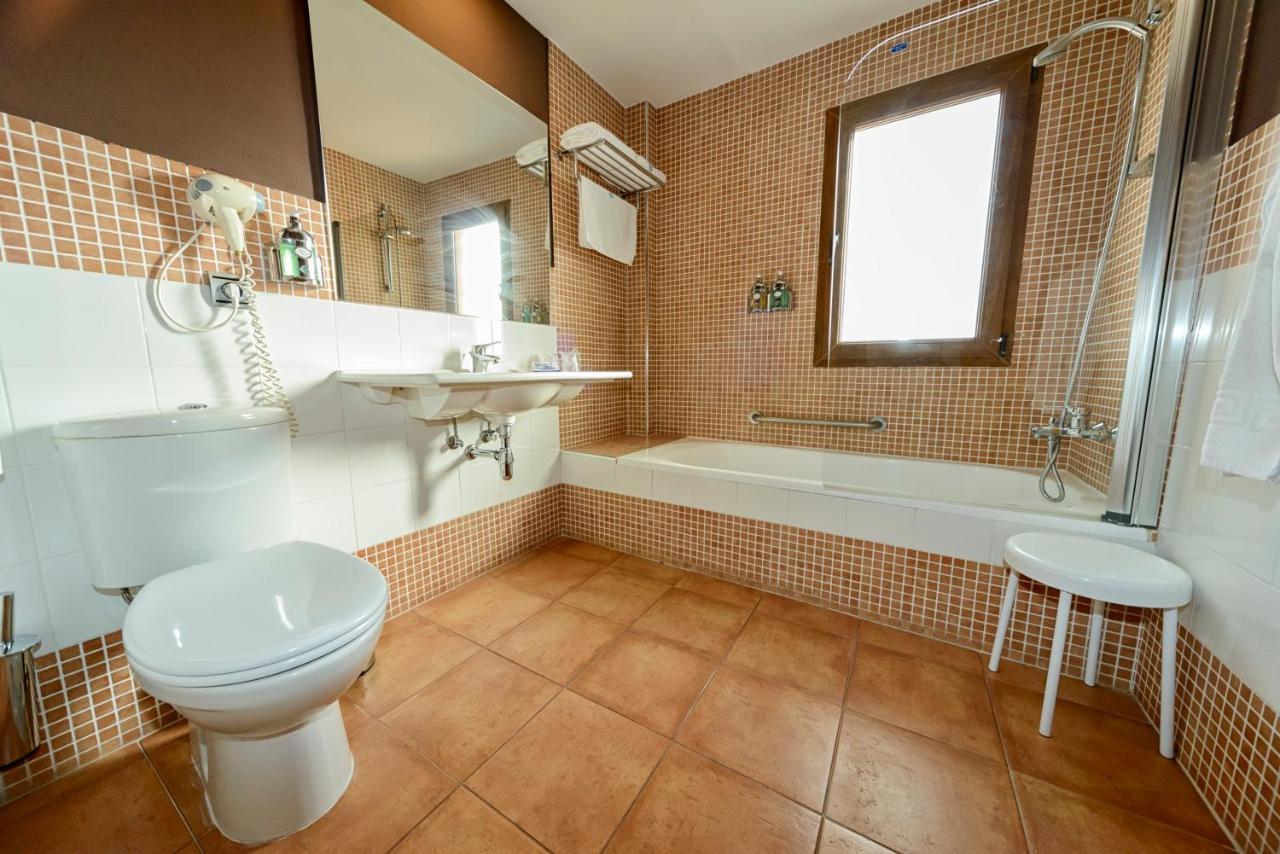 Hotel La Barrosa Abejar Eksteriør billede