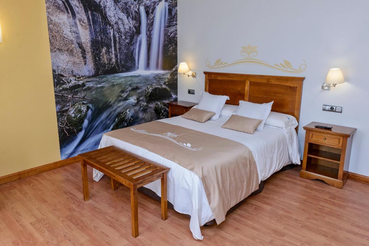 Hotel La Barrosa Abejar Eksteriør billede