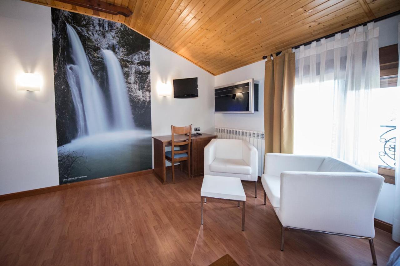 Hotel La Barrosa Abejar Eksteriør billede